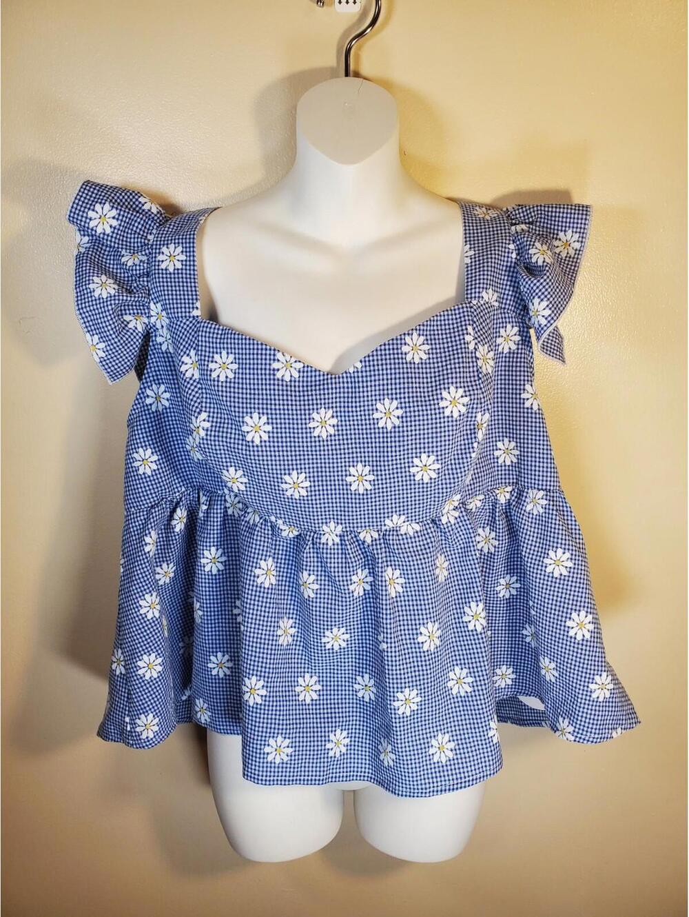 SHEIN Gingham Top Daisies Blue White Size 3 XL Ruffled Peplum